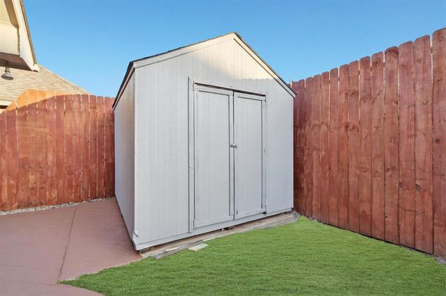 8828 NW 121st Street, Oklahoma City, OK 73162