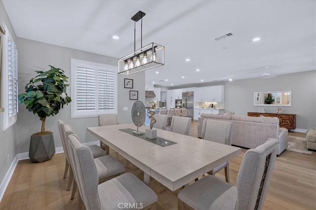 170 Chorus, Irvine, CA 92618