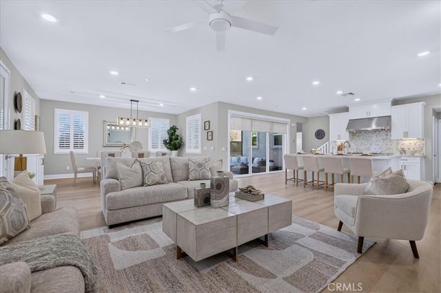 170 Chorus, Irvine, CA 92618