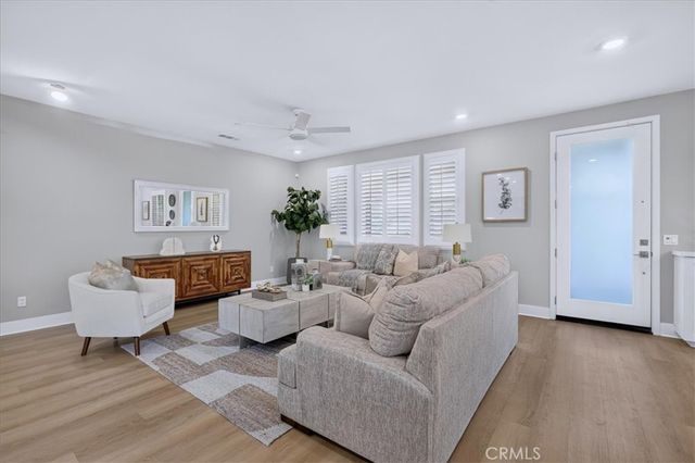 170 Chorus, Irvine, CA 92618