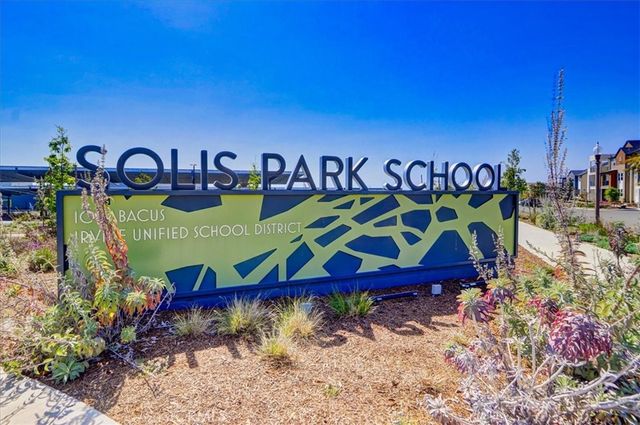 170 Chorus, Irvine, CA 92618