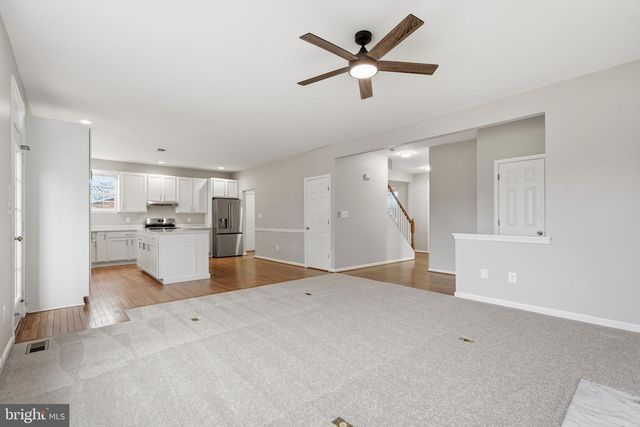 8310 ROLLING RD, Manassas, VA 20110