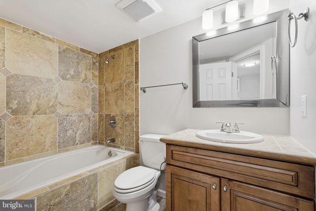 8310 ROLLING RD, Manassas, VA 20110