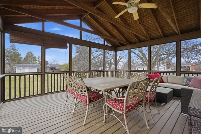 8310 ROLLING RD, Manassas, VA 20110