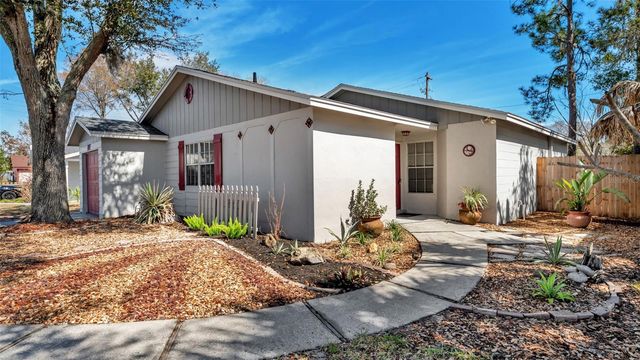 908 WHISPER LAKE DRIVE, Winter Haven, FL 33880