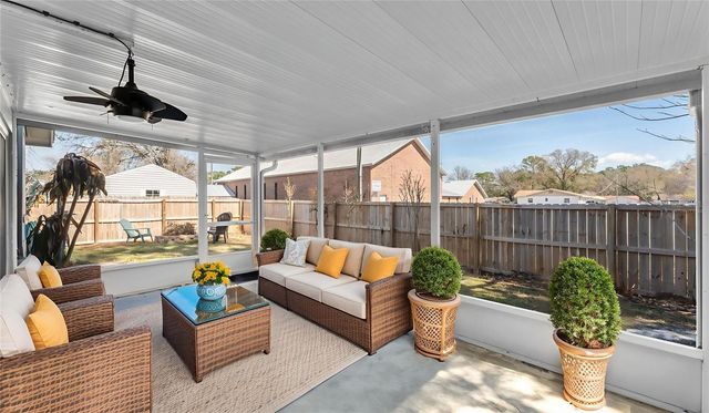 908 WHISPER LAKE DRIVE, Winter Haven, FL 33880