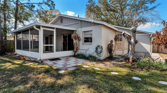 908 WHISPER LAKE DRIVE, Winter Haven, FL 33880