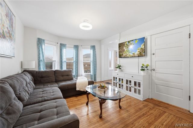 42 Mineral Spring Road, Buffalo, NY 14210