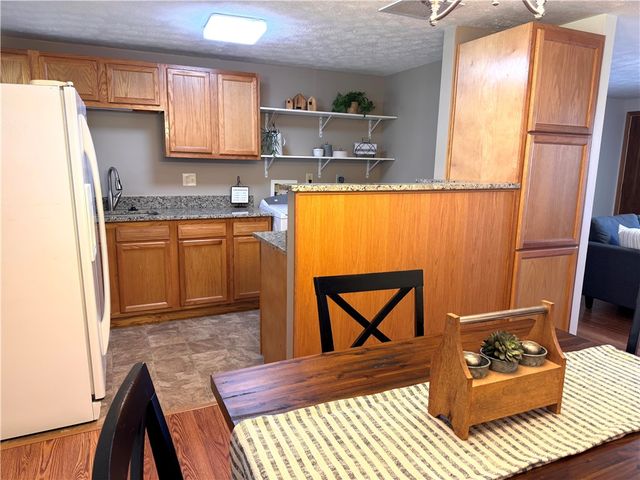 6538 Glen Ivy Drive, Huber Heights, OH 45424