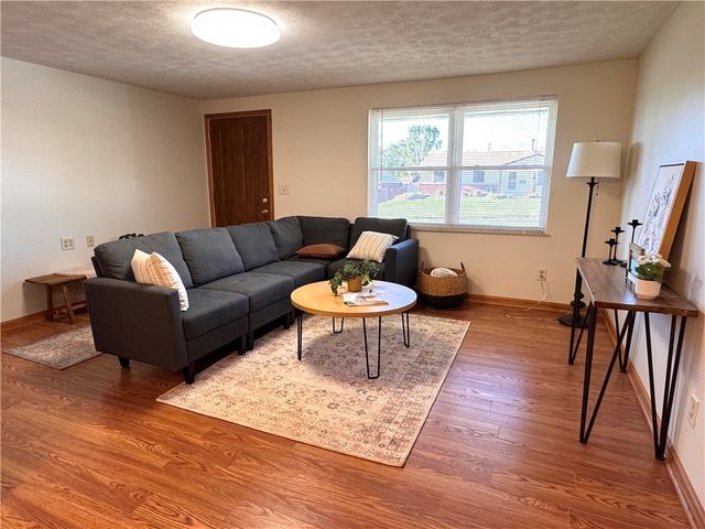 6538 Glen Ivy Drive, Huber Heights, OH 45424