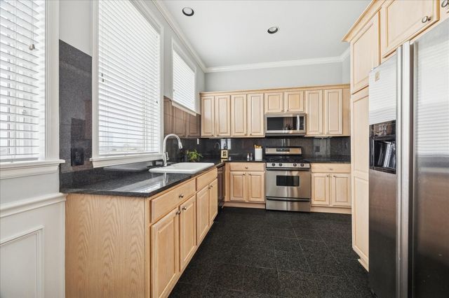 2520 Robinhood 801, Houston, TX 77005