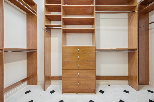 2520 Robinhood 801, Houston, TX 77005