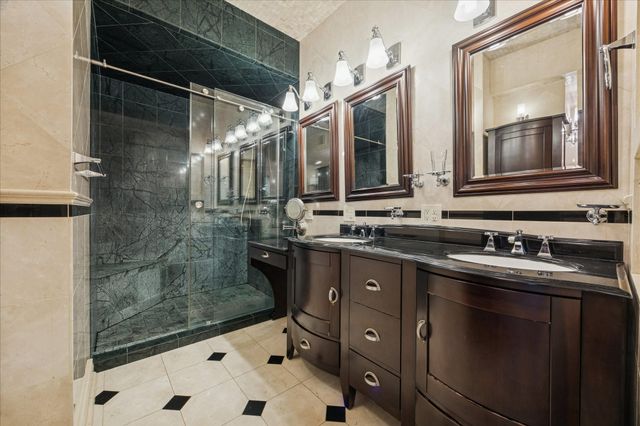 2520 Robinhood 801, Houston, TX 77005