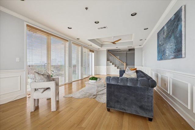 2520 Robinhood 801, Houston, TX 77005