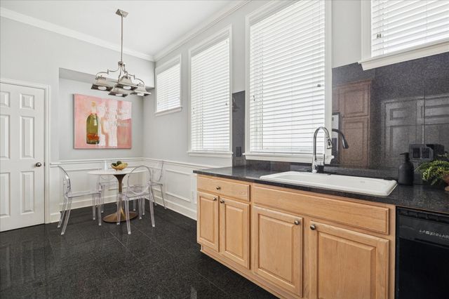 2520 Robinhood 801, Houston, TX 77005