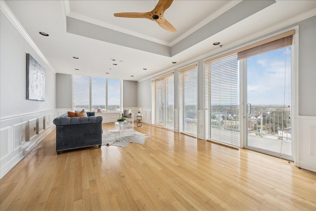 2520 Robinhood 801, Houston, TX 77005