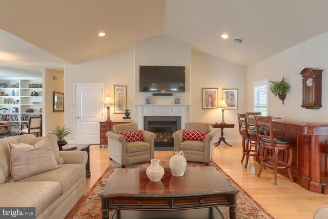 1012 BRANDYWINE DR, Lebanon, PA 17042