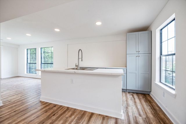 3202 Parkwood Drive, Houston, TX 77021