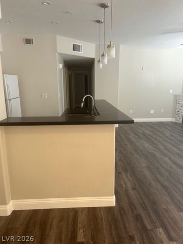 7139 South Durango Drive 205, Las Vegas, NV 89113