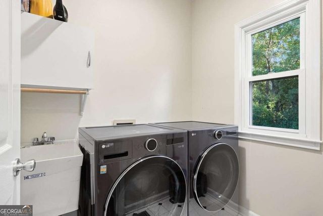 195 Riverbirch Lane, Lawrenceville, GA 30044