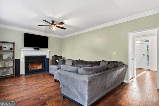 195 Riverbirch Lane, Lawrenceville, GA 30044