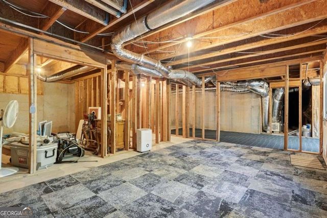 195 Riverbirch Lane, Lawrenceville, GA 30044