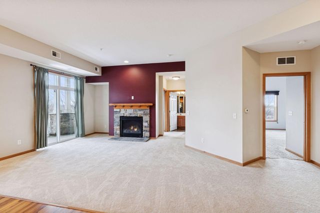1244 County Road D E 106, Maplewood, MN 55109