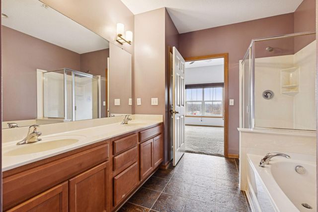 1244 County Road D E 106, Maplewood, MN 55109