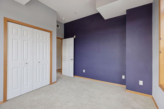 1244 County Road D E 106, Maplewood, MN 55109