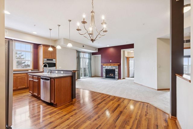 1244 County Road D E 106, Maplewood, MN 55109