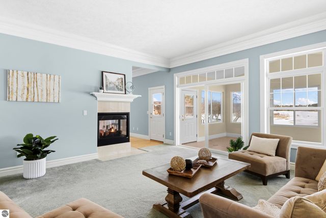 5002 Arrowhead Circle, Williamsburg, MI 49690