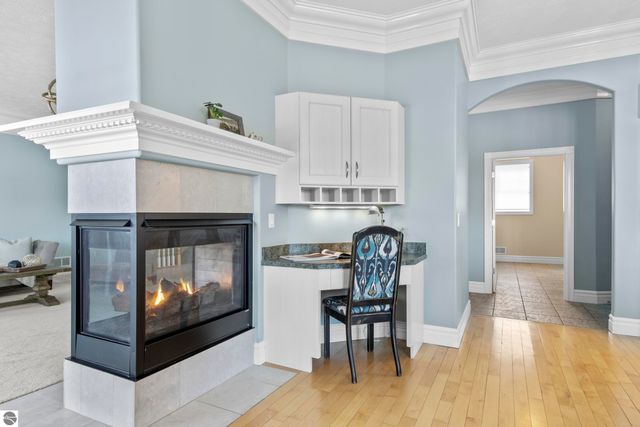 5002 Arrowhead Circle, Williamsburg, MI 49690