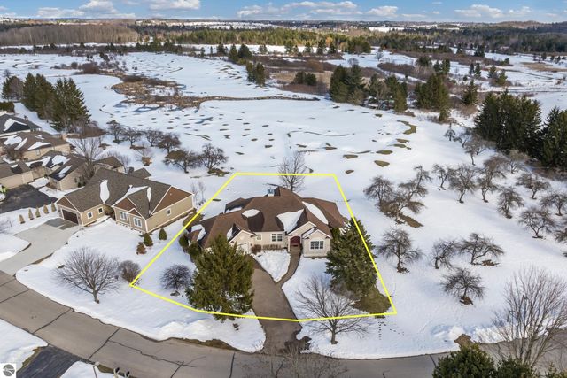 5002 Arrowhead Circle, Williamsburg, MI 49690