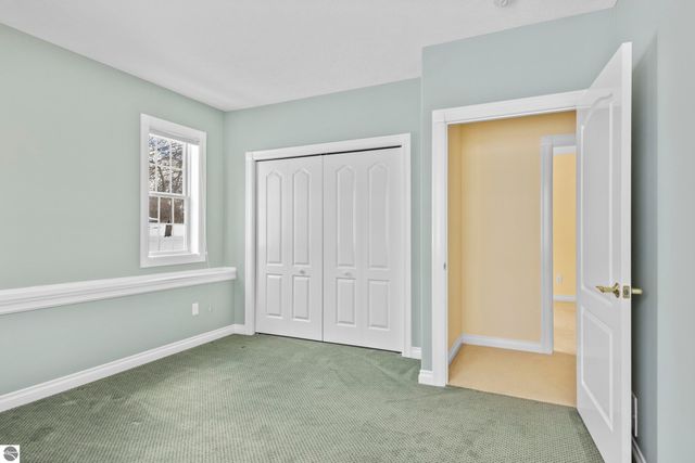 5002 Arrowhead Circle, Williamsburg, MI 49690