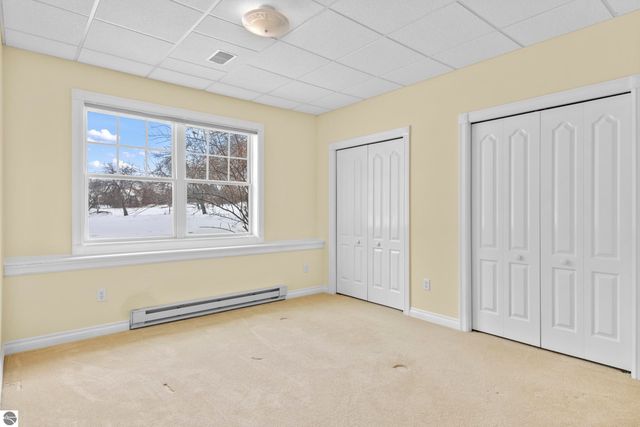 5002 Arrowhead Circle, Williamsburg, MI 49690