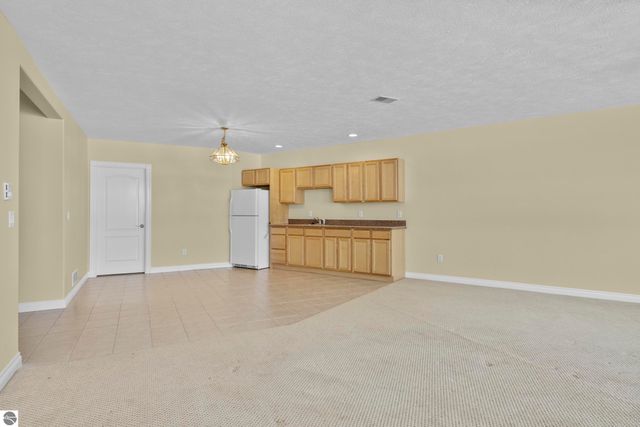 5002 Arrowhead Circle, Williamsburg, MI 49690