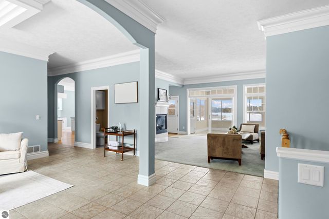 5002 Arrowhead Circle, Williamsburg, MI 49690