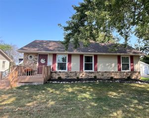 103 12th Street SE, Altoona, IA 50009