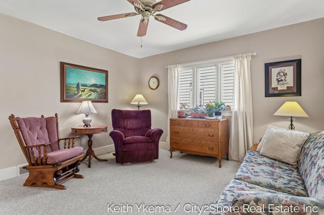 1807 Martindale Avenue SW, Wyoming, MI 49509