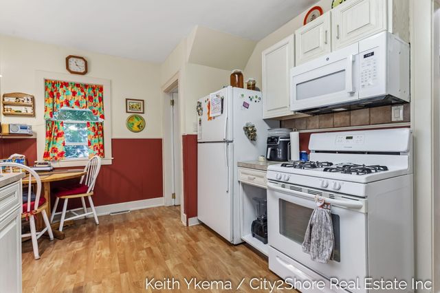 1807 Martindale Avenue SW, Wyoming, MI 49509