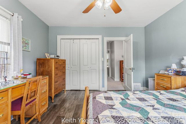 1807 Martindale Avenue SW, Wyoming, MI 49509