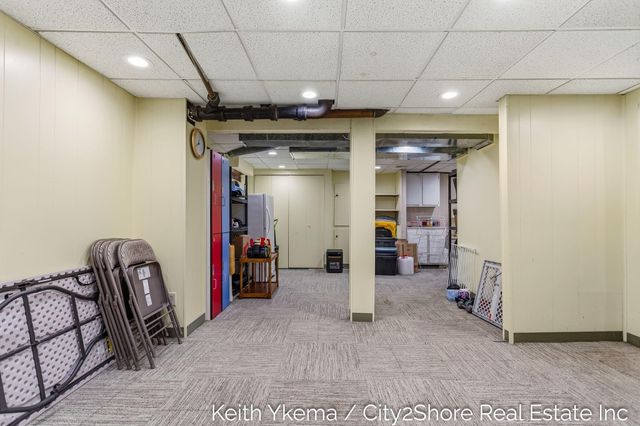 1807 Martindale Avenue SW, Wyoming, MI 49509