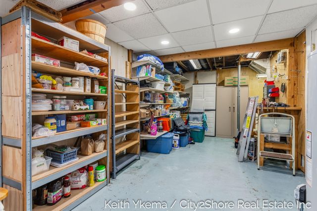 1807 Martindale Avenue SW, Wyoming, MI 49509