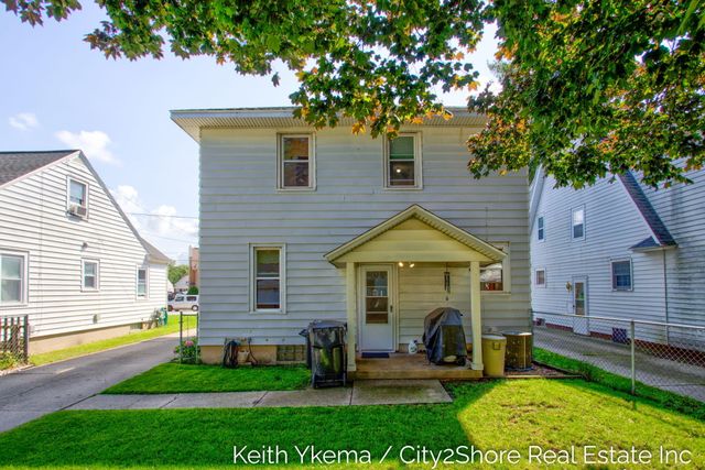 1807 Martindale Avenue SW, Wyoming, MI 49509