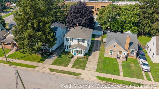 1807 Martindale Avenue SW, Wyoming, MI 49509