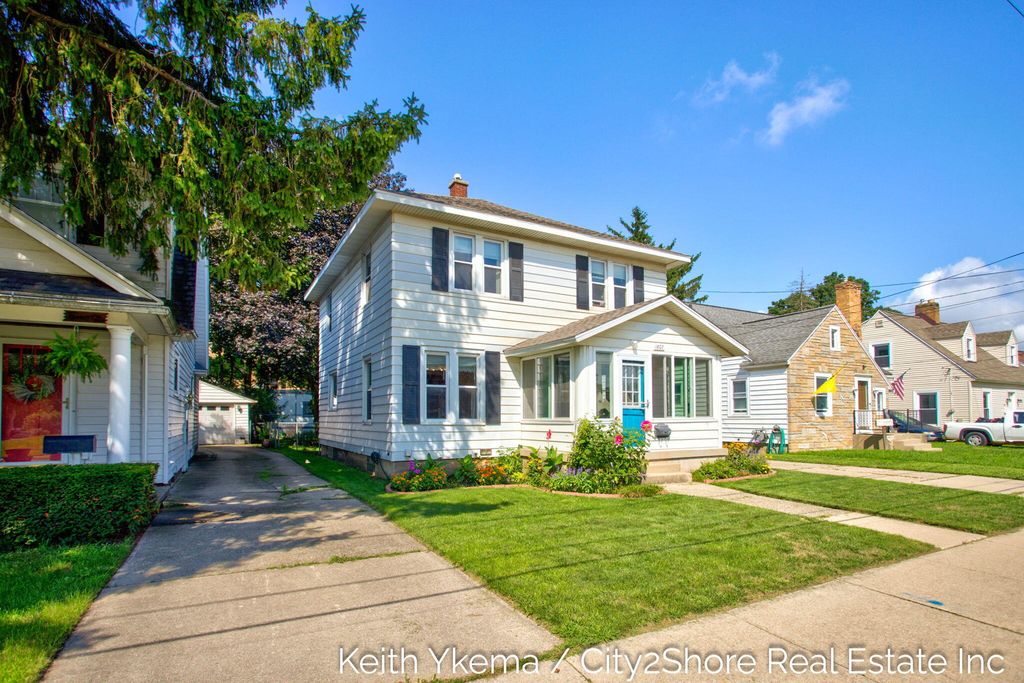 1807 Martindale Avenue SW, Wyoming, MI 49509