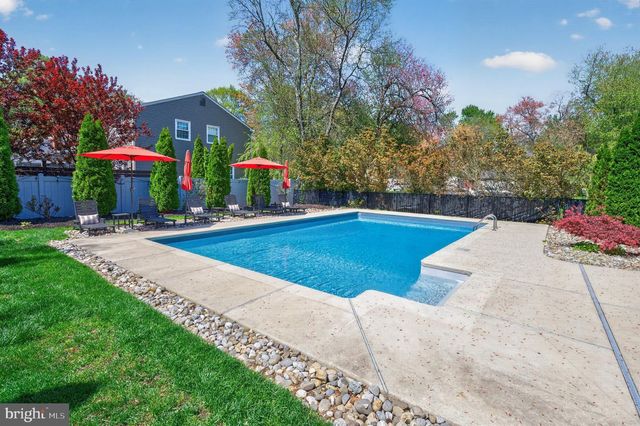 216 SUNNY JIM DR, Medford, NJ 08055