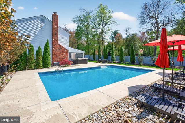 216 SUNNY JIM DR, Medford, NJ 08055