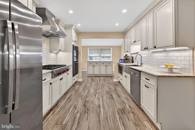 216 SUNNY JIM DR, Medford, NJ 08055