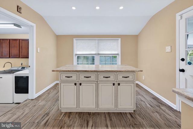 216 SUNNY JIM DR, Medford, NJ 08055